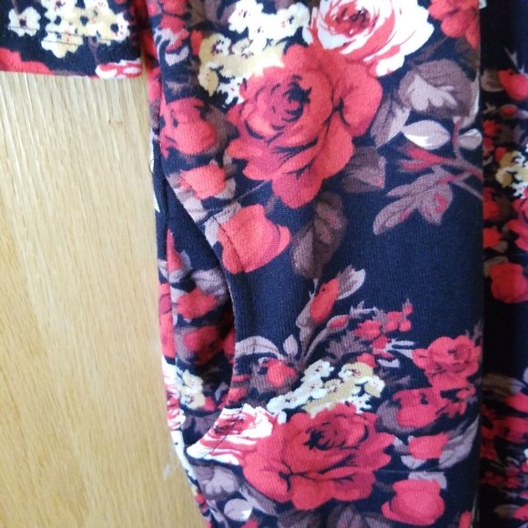 Tunic Top - Picture 2 of 4